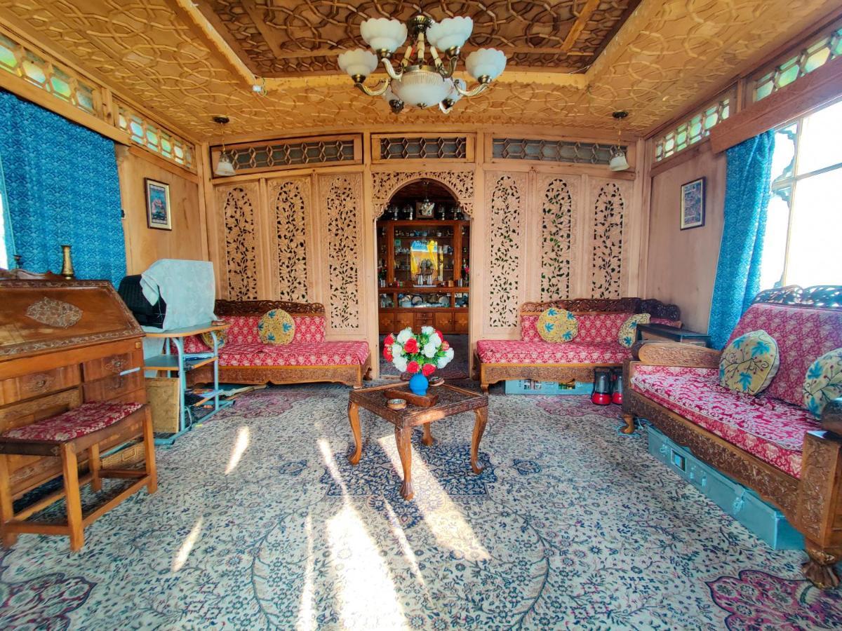 Srīnagar The Shelter Group Of Houseboats & Tour Organiser מראה חיצוני תמונה