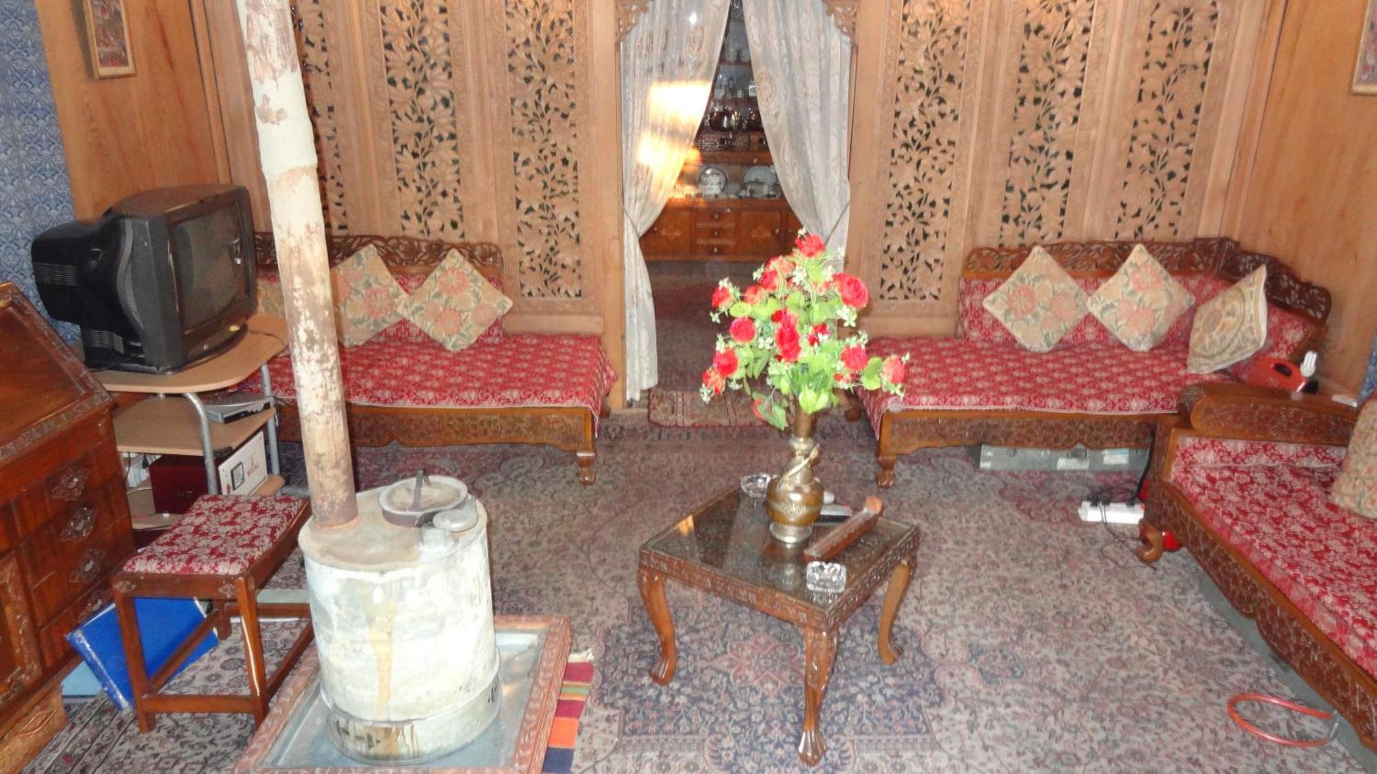 Srīnagar The Shelter Group Of Houseboats & Tour Organiser חדר תמונה